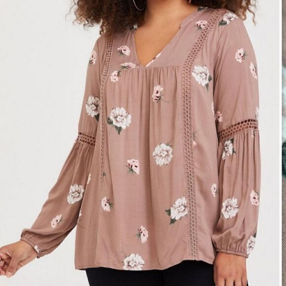 Torrid Sheer eyelet paneling breaks up a soft twill blouse Size 3X Size Chart ln - Picture 1 of 6